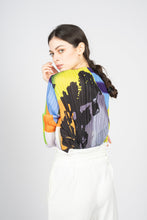 Load image into Gallery viewer, Pleated Cropped Top in Abstract Overall Print
