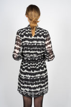 Load image into Gallery viewer, Pleated Midi Dress in Doppler Print
