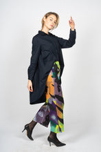 Load image into Gallery viewer, Pleated Ankle Length Trousers in Abstract Print
