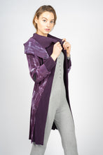 Load image into Gallery viewer, Modular Orchid Print Pleated Vest
