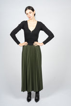 Load image into Gallery viewer, Forest Green Sun Ray Skirt
