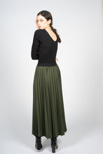 Load image into Gallery viewer, Forest Green Sun Ray Skirt
